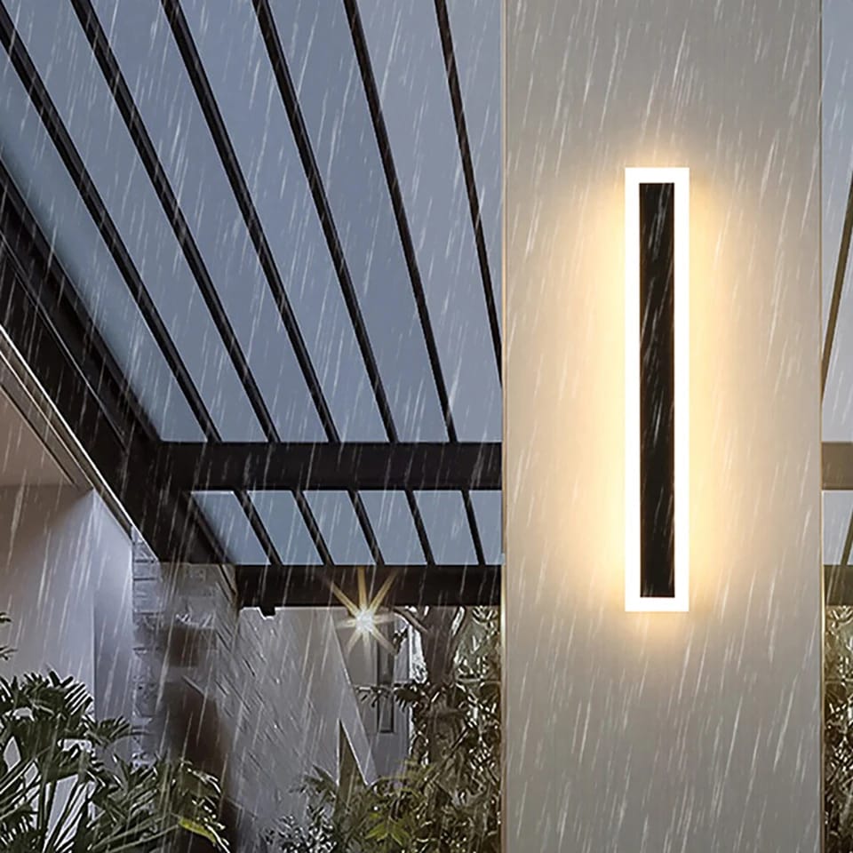 Modern Outdoor Waterproof IP65 Wall Light 2feet Long