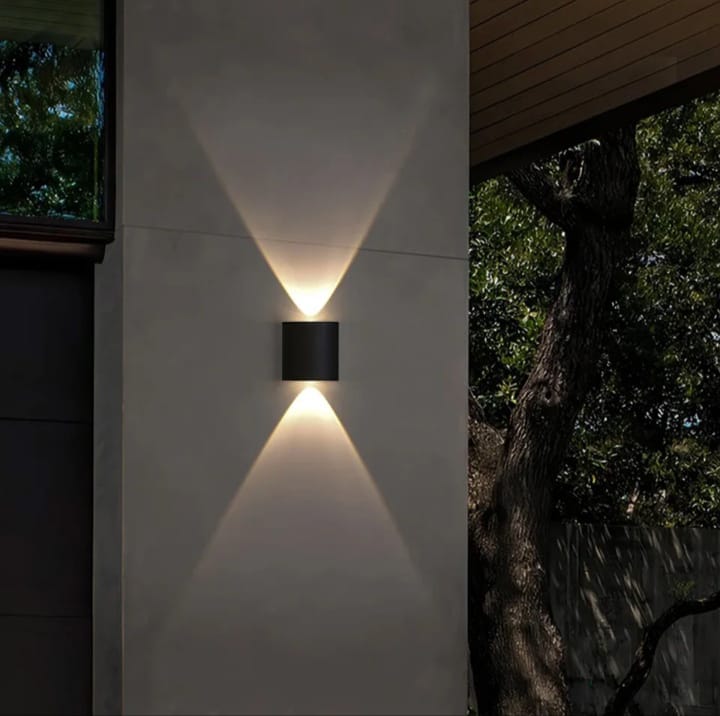 Waterproof Outdoor Up & Down Wall Washer