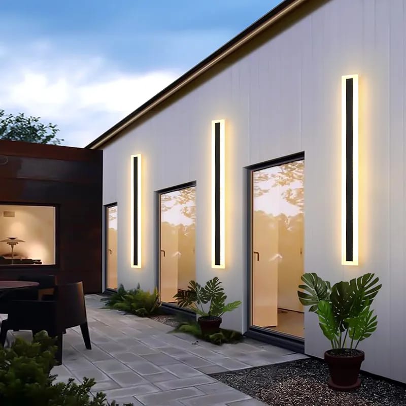Modern Outdoor Waterproof IP65 Wall Light 2feet Long