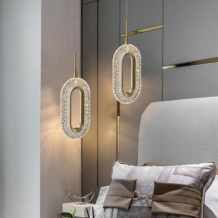 Ovated Gold Ring Pendant Light