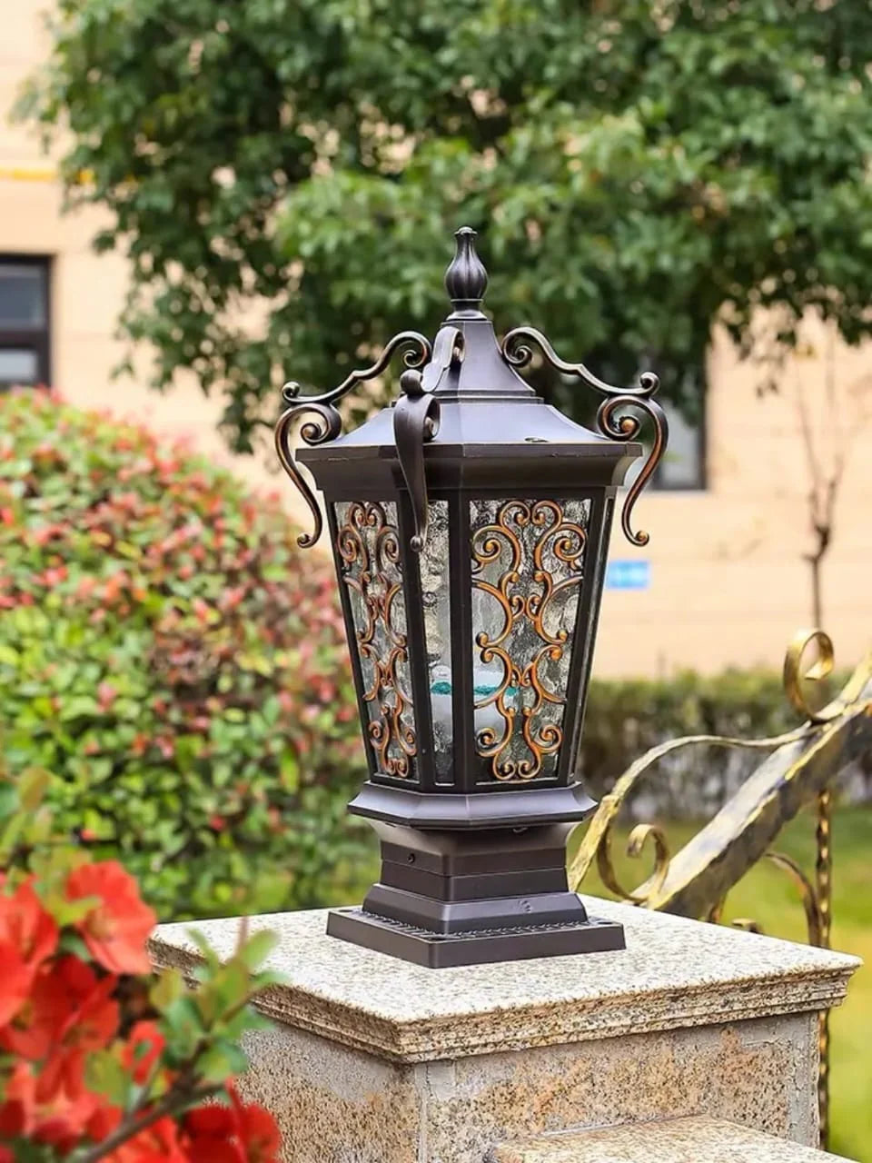 Retro Gate Light European Style