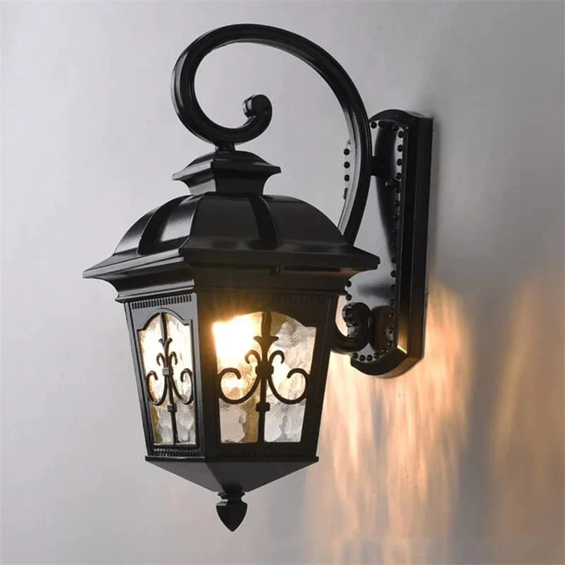 Outdoor Wall Light Classic Style (Black)